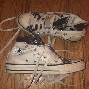 CONVERSE HIGH TOPS 6.5Youth 8Womens 6Mens